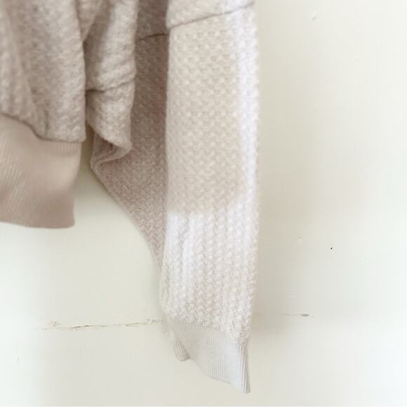 Fashion Nova Waffle Knit Crop Top Beige Open Back Long Sleeves Pullover Size XS - Picture 3 of 6